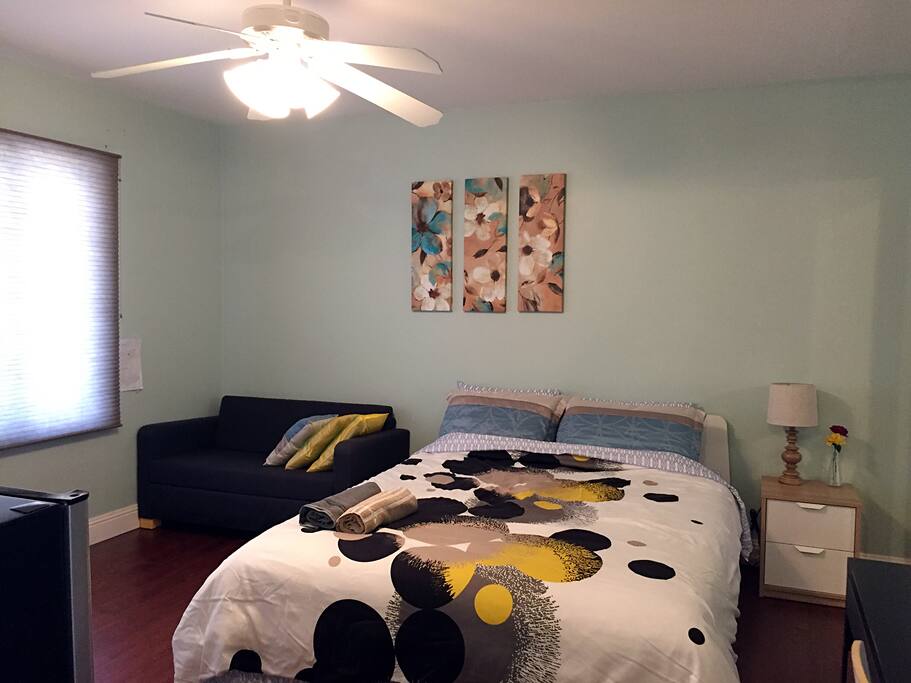 The bed room 2