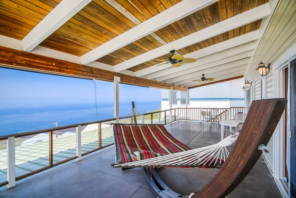 Top 100 Airbnb Rentals 2017 in Captain Cook, Hawaii