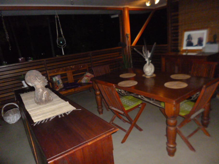 Dinning on the veranda.