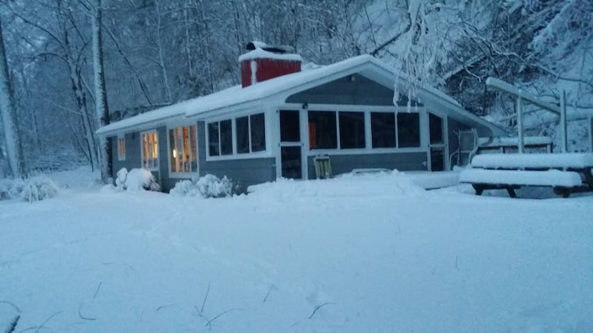 Canandaigua Sanctuary Heron Cove Cottages For Rent In Naples