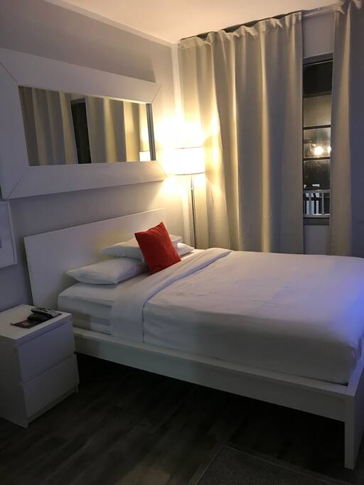 Comfortable Queen Bed
