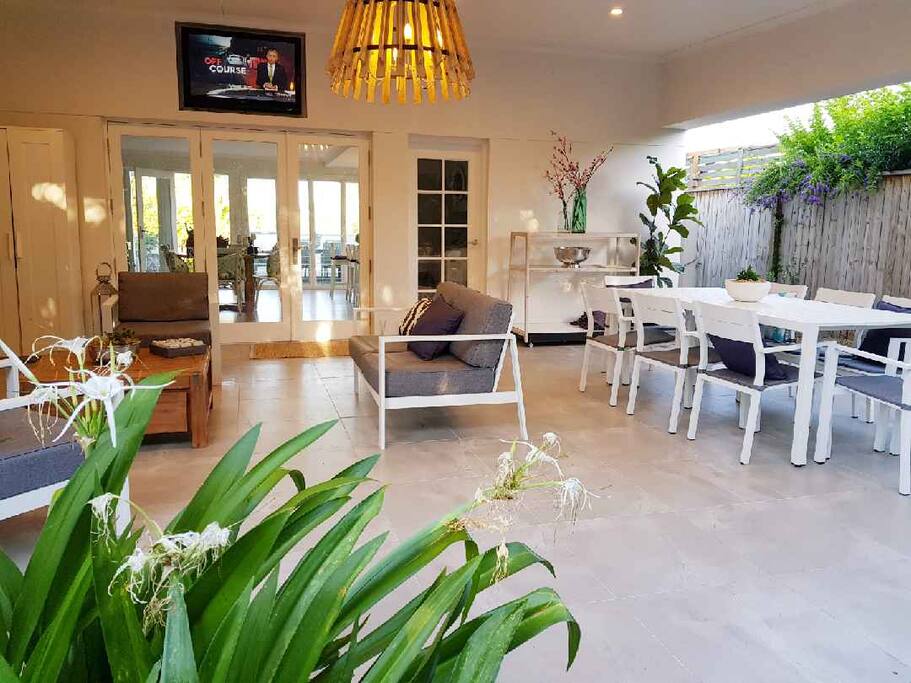 perfect for alfresco dining