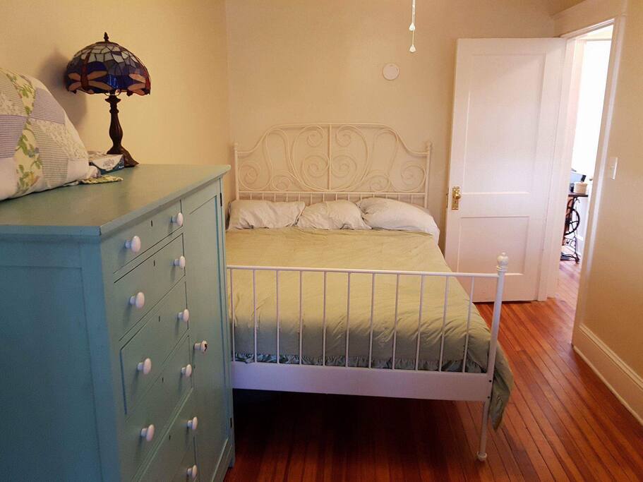 Second bedroom with queen memory foam bed with bamboo sheets.