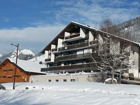 Airbnb performant: Apartment with ideal Nordic and alpine ski terrace à La Chapelle D'abondance