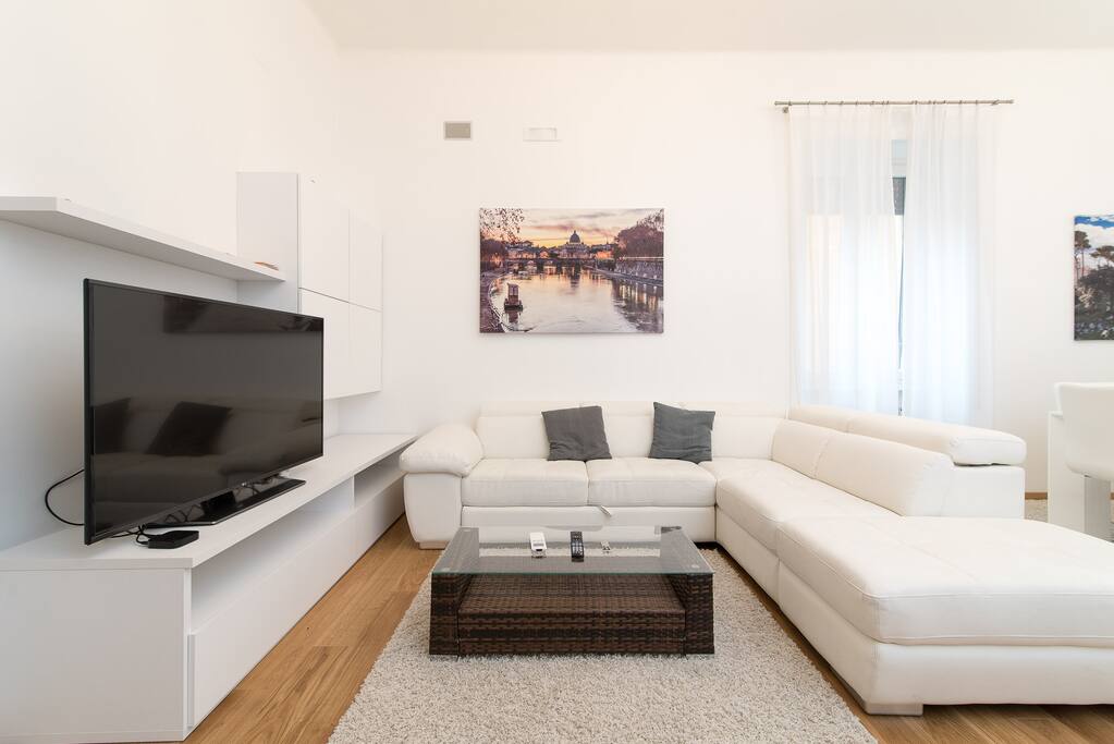 living room tv and Apple tv