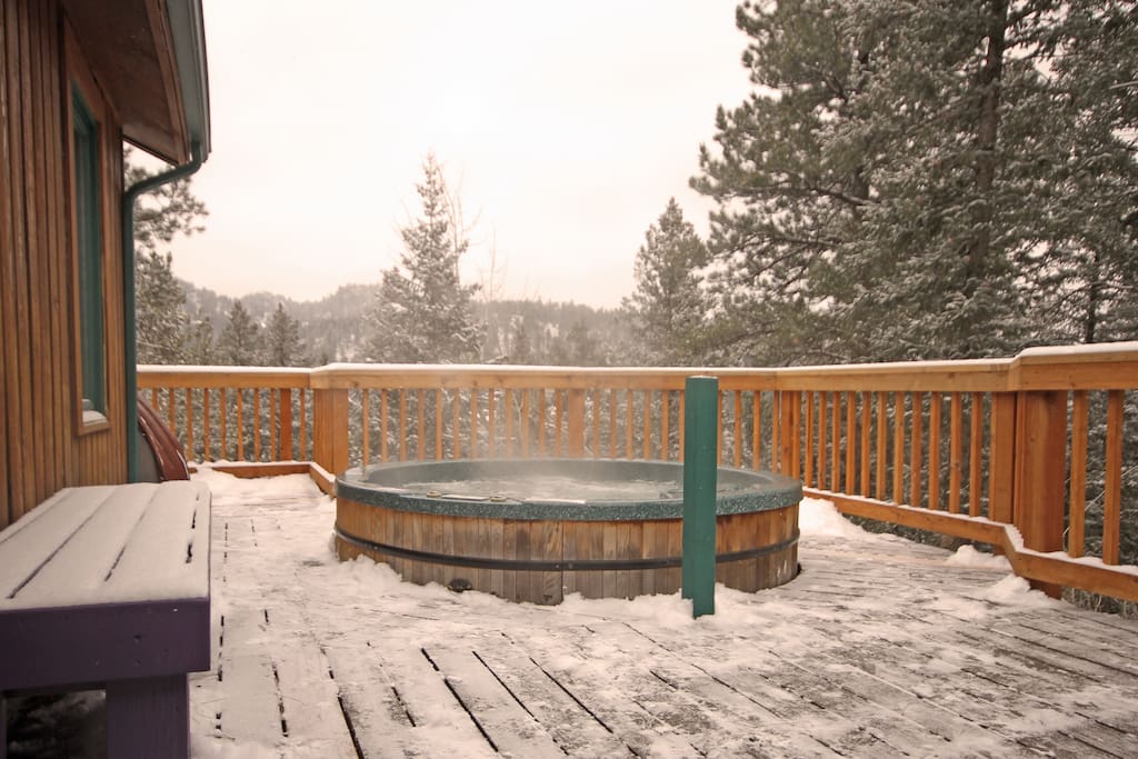 Hot Tub on Very Private Deck