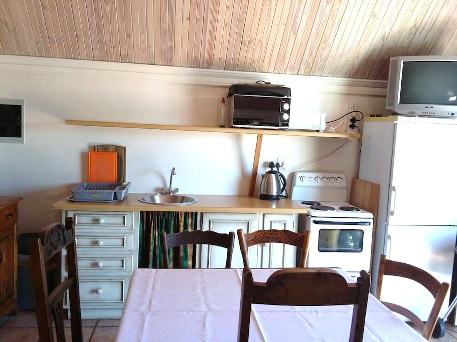 Dining table/work desk and kitchen