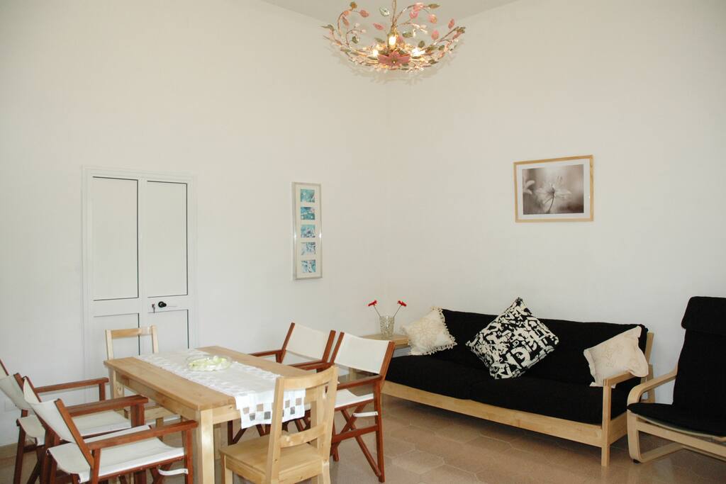 Large lounge with high ceiling