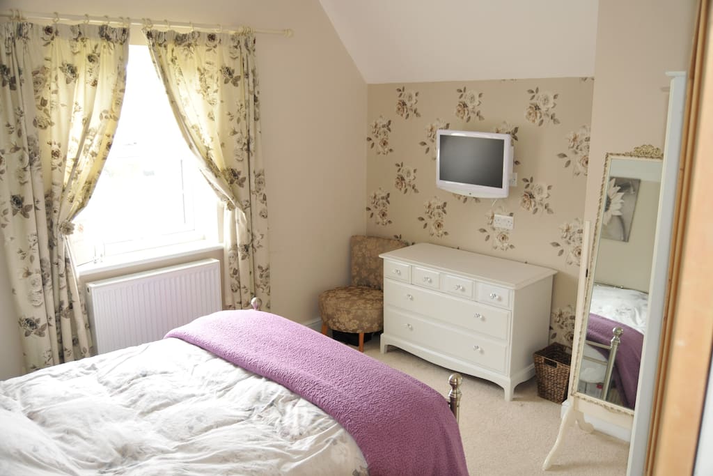 Bedroom 1 is a nice sized double which can be rented alone or with bedroom 2.