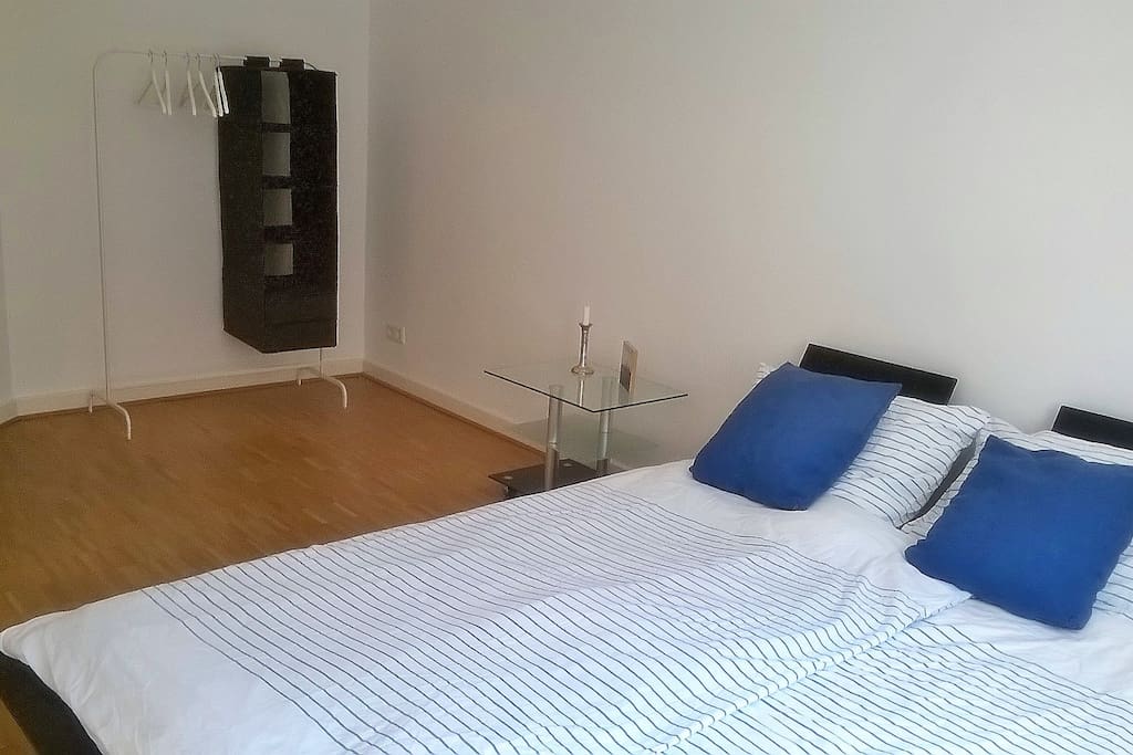 Zimmer 1