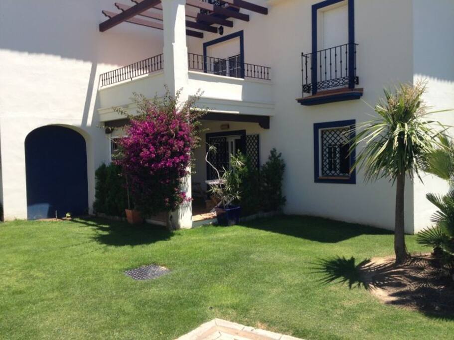 Bajo con acceso al jardin, comodidad absoluta