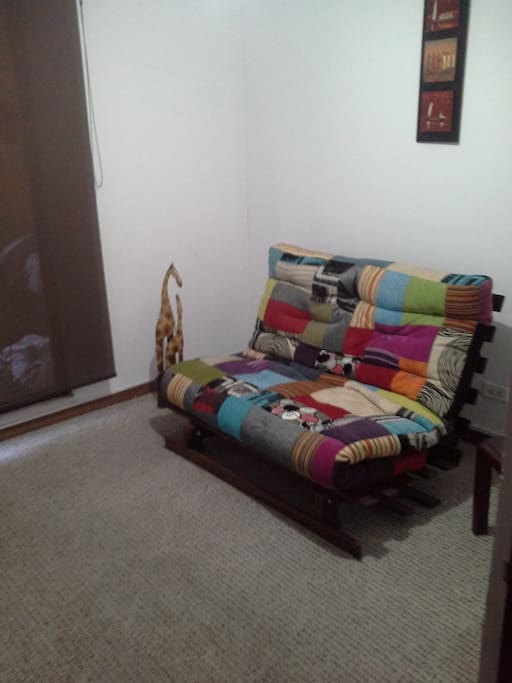Habitación 2: Sofa cama
