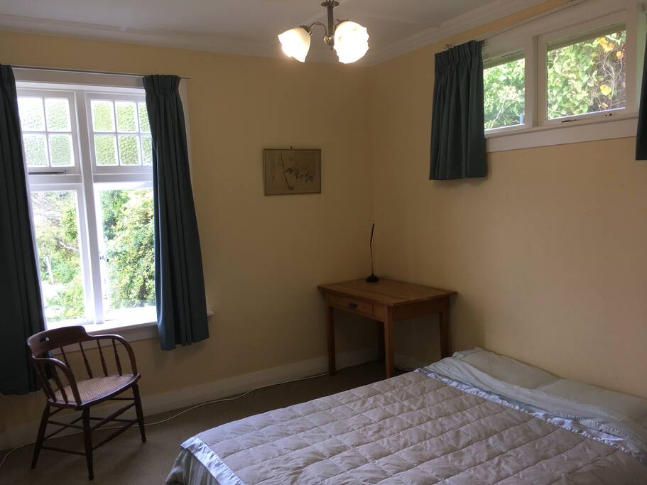 The guest room