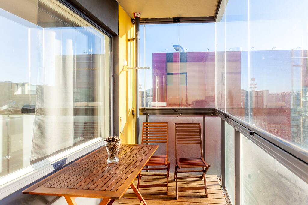 Balcony with glass protection. Smoking is ok on balcony, no smoking or pets in apartment itself please.