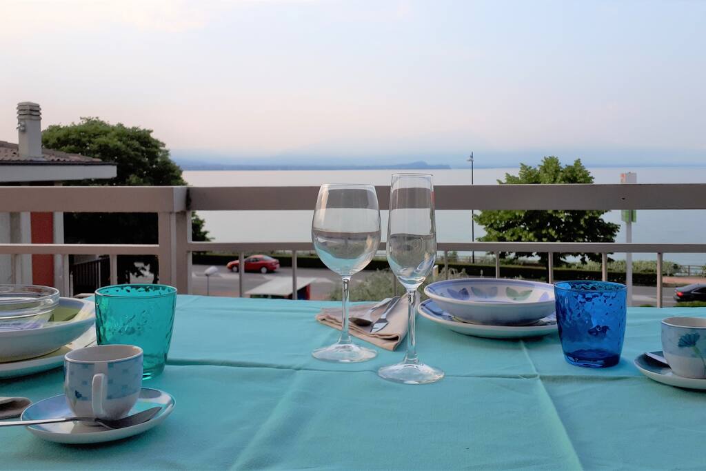 Dinner with lakeview