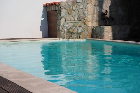 Silvercoast Apartments-Rincon - Pool + Jacuzzi