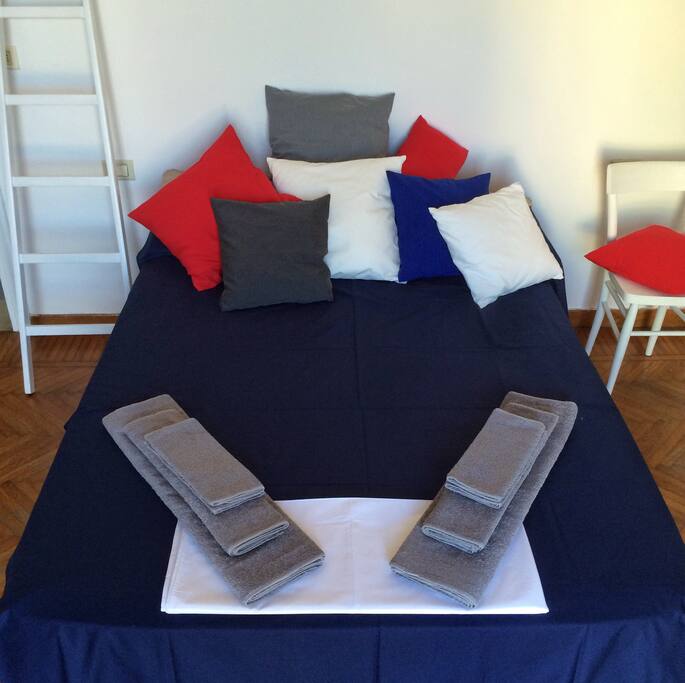 Private wooden floor bedroom
Option 1 (just for July and August)