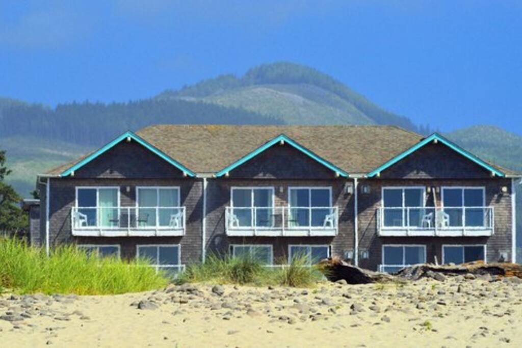 Back of building that faces the Ocean