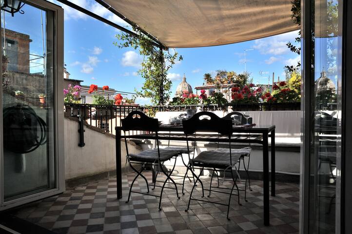 DANZA Apartment gallery image 3