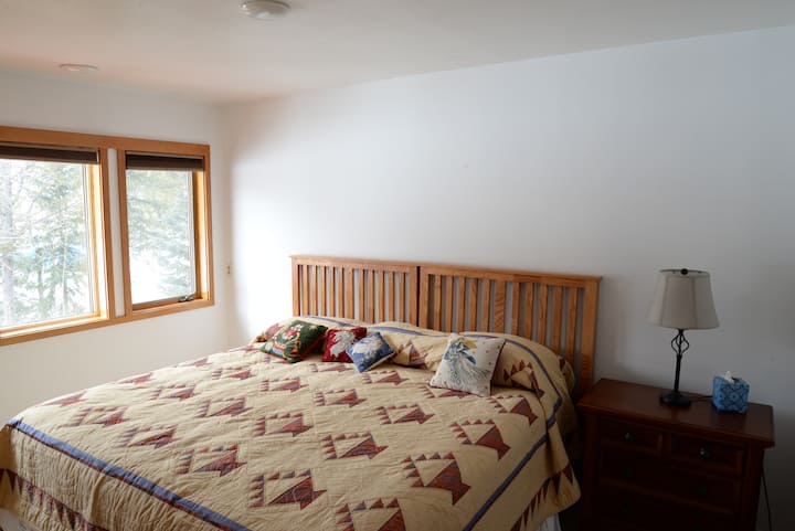 Treća spavaća soba s bračnim krevetom (širine 180 -