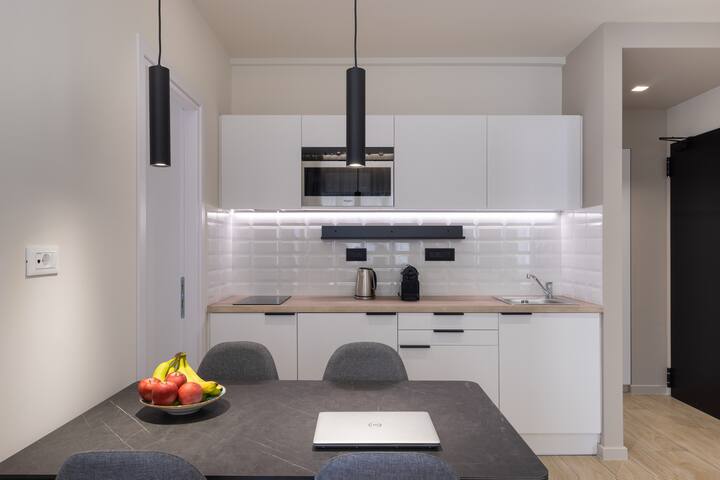 Family 2BDR apartment, central located gallery image 4