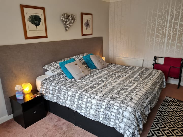 Twin bedded or Super King bedroom near York Bed and breakfasts for Rent in Stamford Bridge