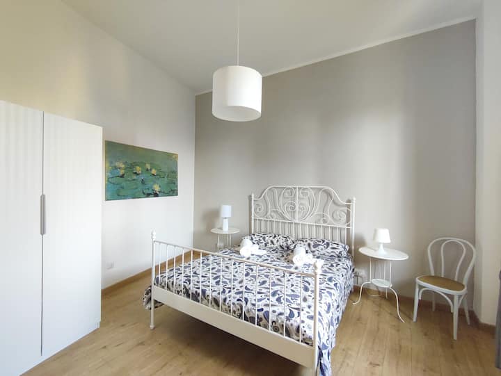 LaRampa Apartment Entire accommodation historic center