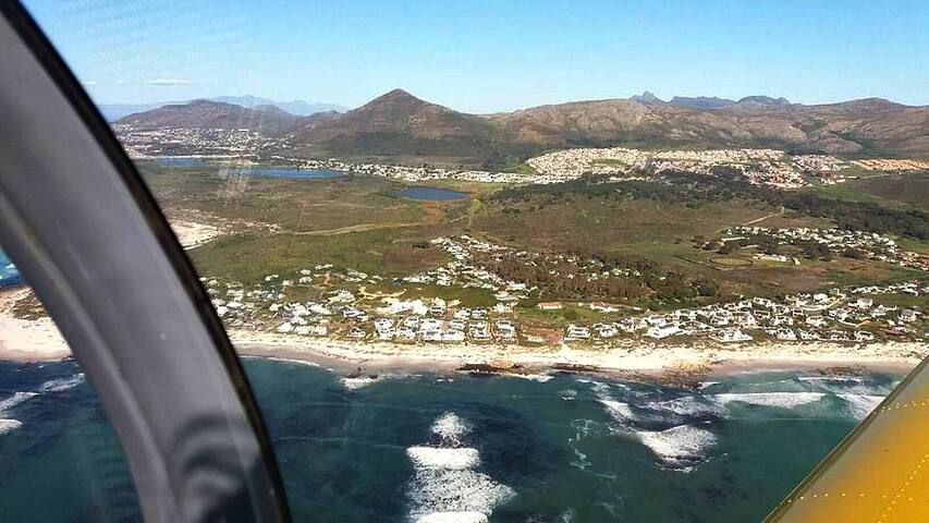 Orca Close Hideaway gallery image 2