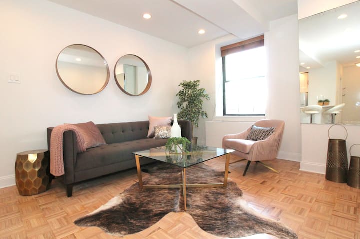 30day min High flr apt in the center of Manhattan