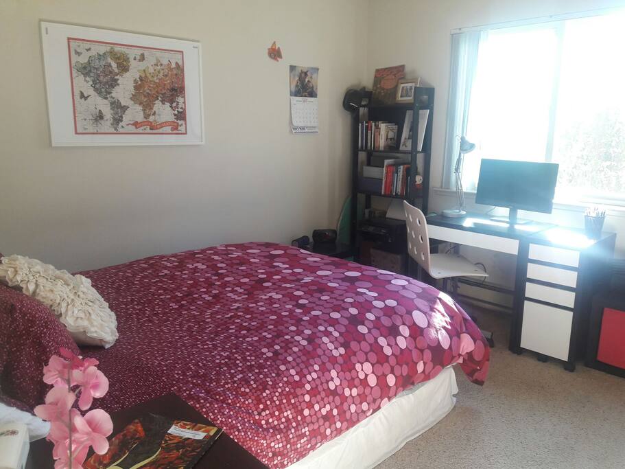 Spacious, sunny bedroom