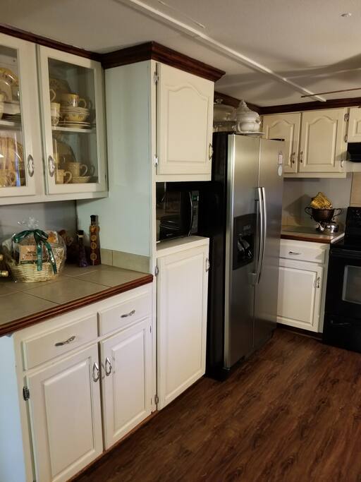 Fully functioning kitchen