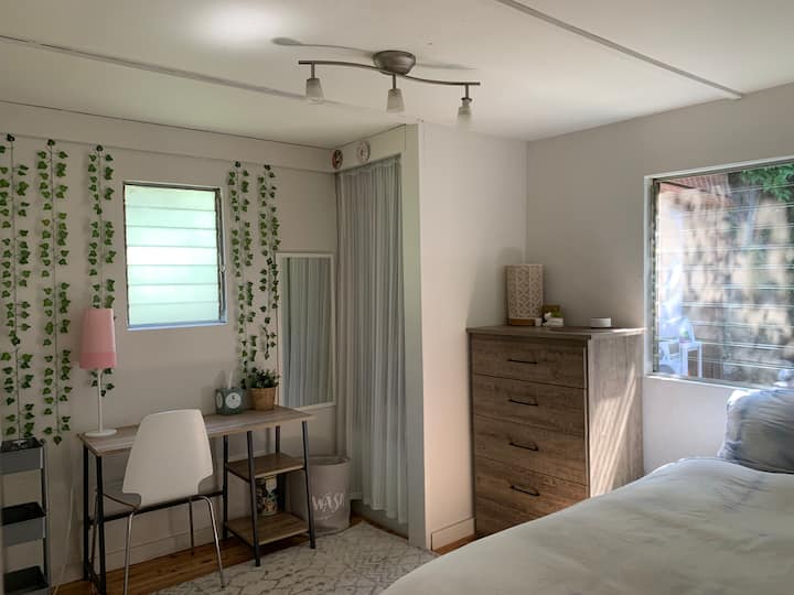 غرفة نوم 2 بسرير مزدوج 