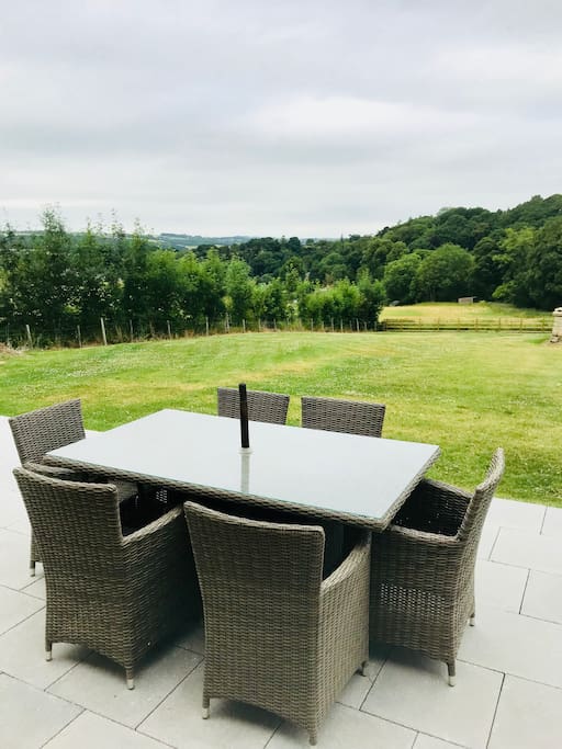 Patio area,paddock and views