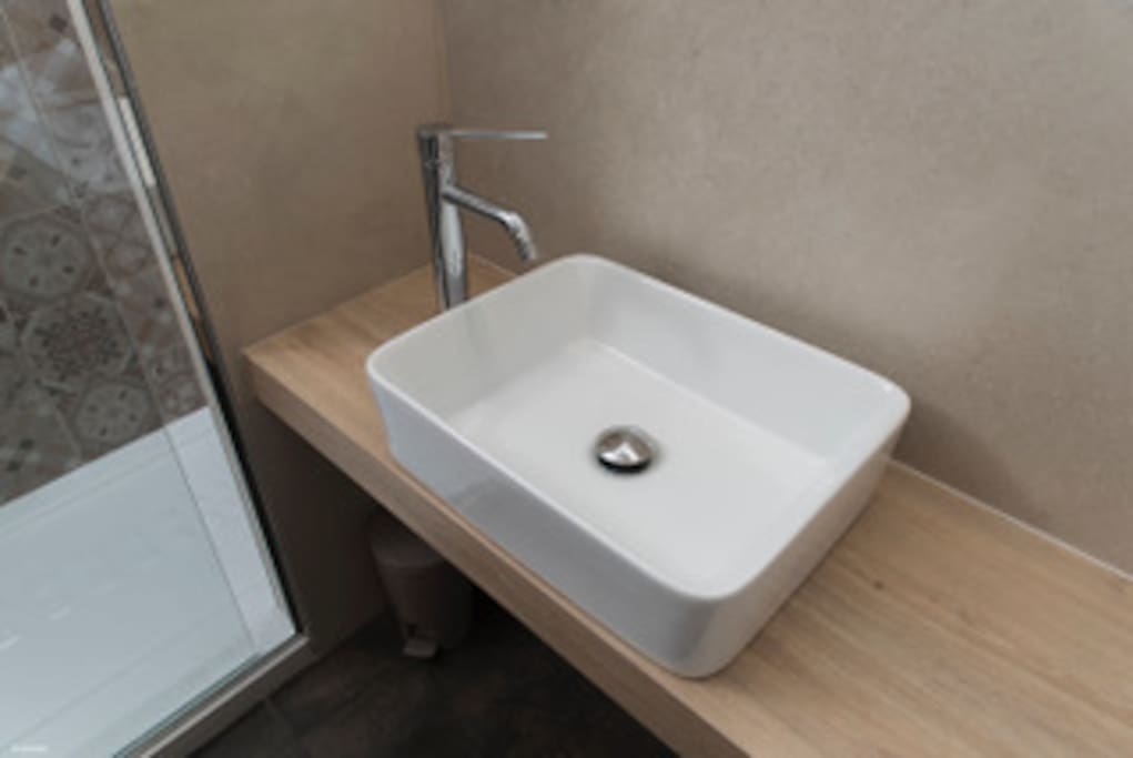 bagno privato con doccia extra large