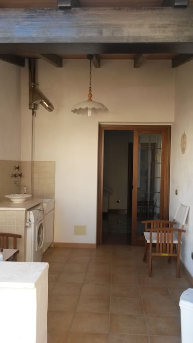 lavanderia più veranda ( parte comune)
