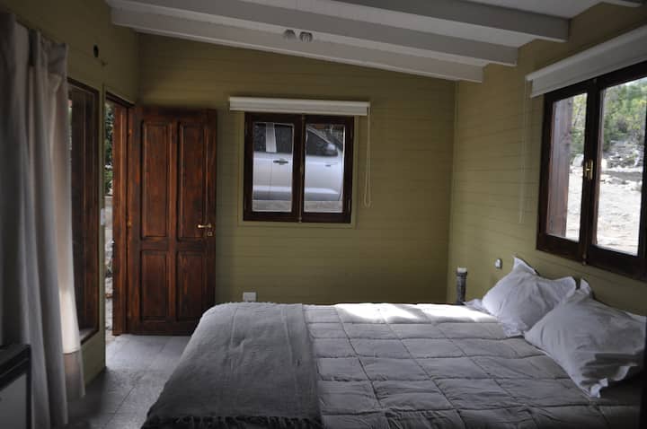 נוף לסוויטת האורחים הרביעית. אפשר להוסיף שתי מיטות נפרדות.