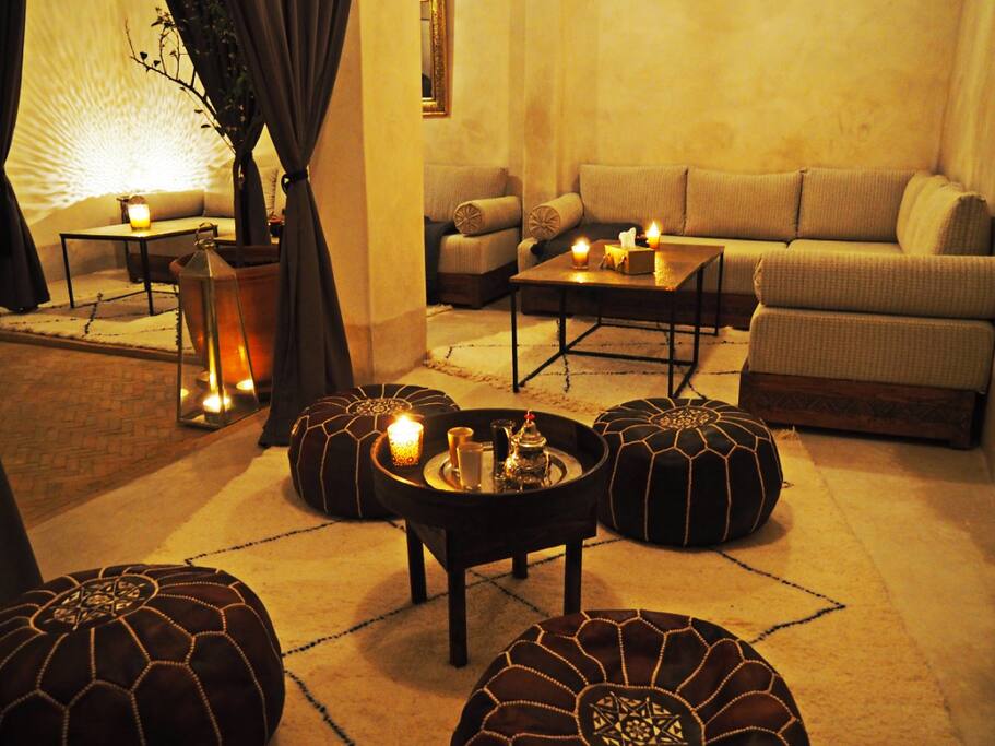 Salon