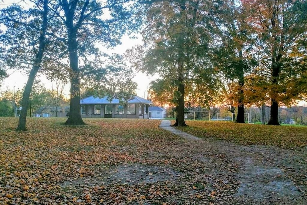 Park located behind the house. Water park, tennis courts, volleyball, and basketball.