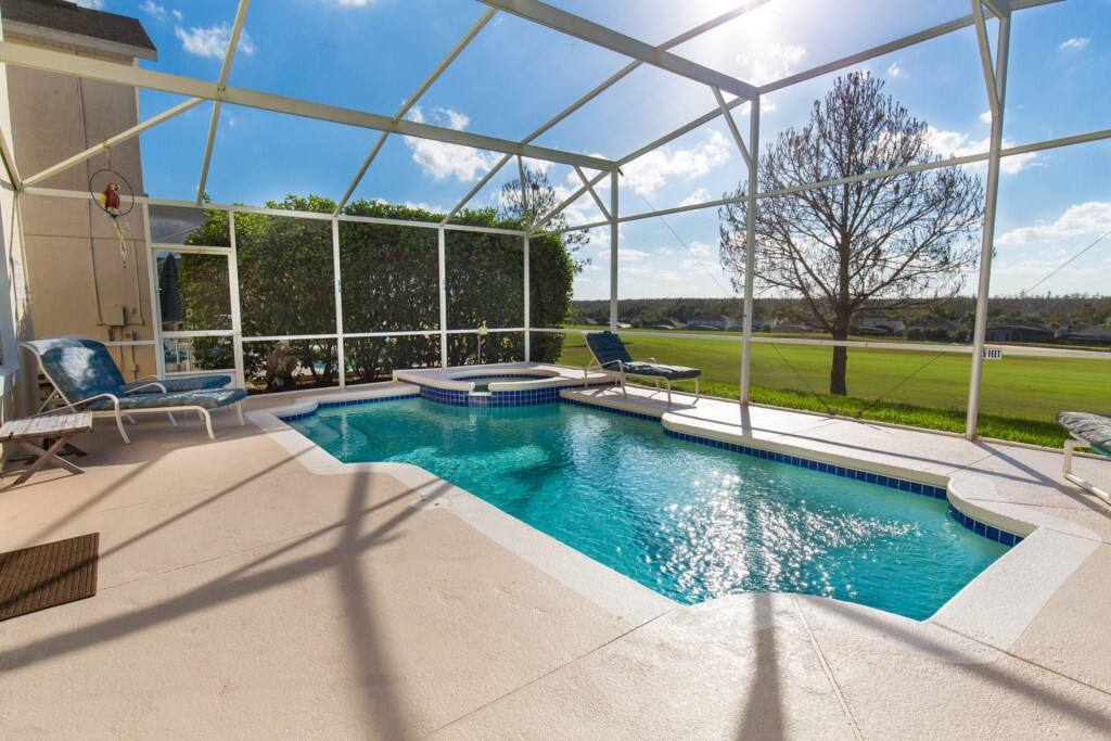 Pool,Resort,Swimming Pool,Water,Chair