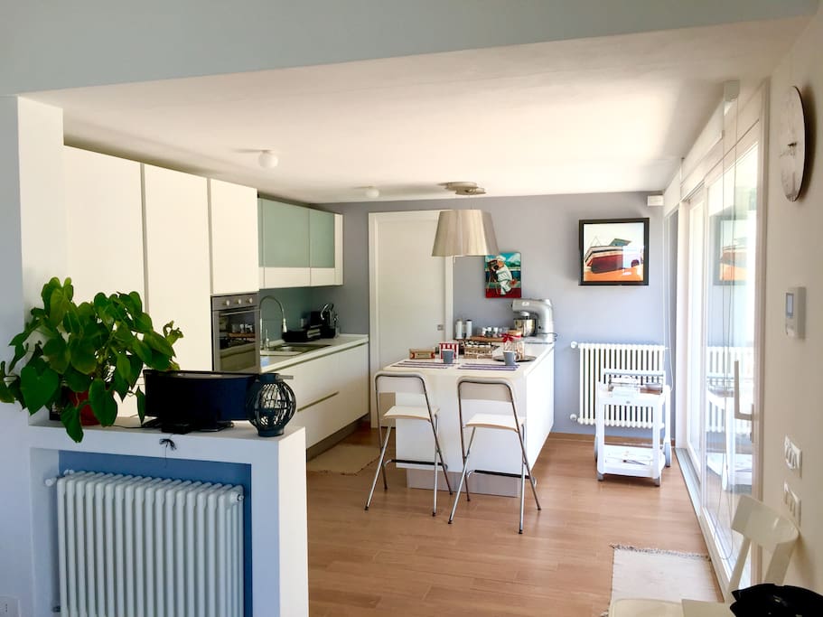 La cucina in un open space - The kitchen that is in an open space