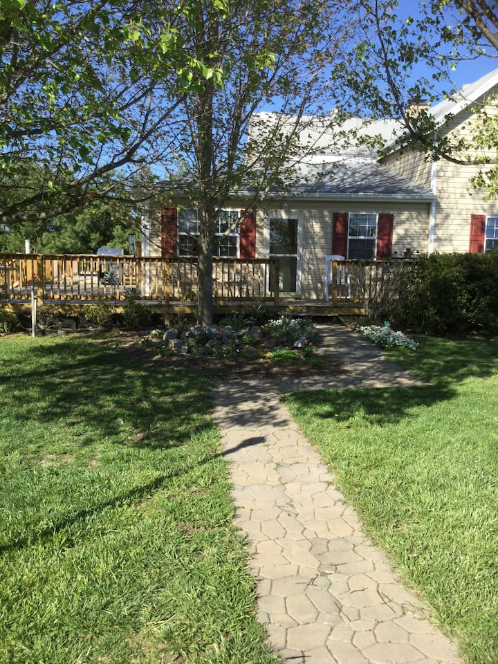 Claytor Lake Vacation Rentals & Homes Virginia, United States Airbnb
