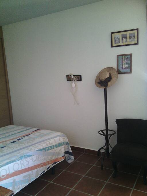 Silla descalzadora y detalles