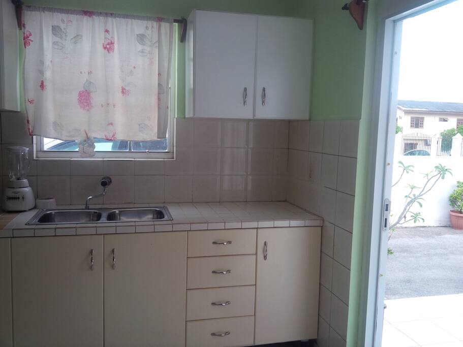 Kitchen 1