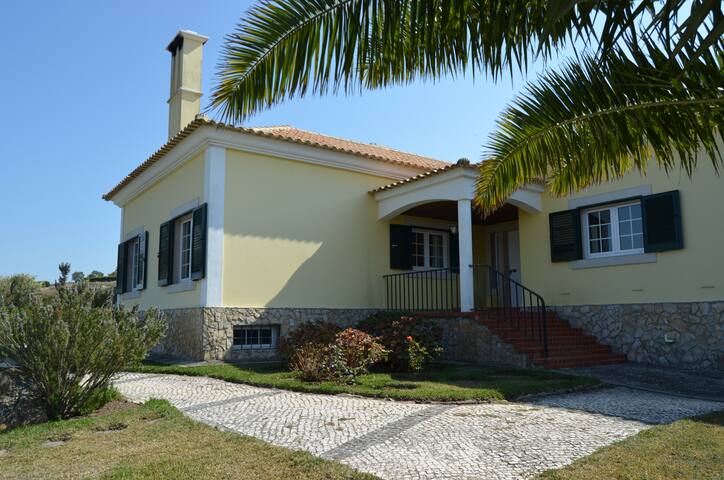 Villa Baleia at São Julião Beach, Ericeira gallery image 3