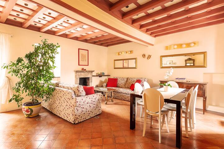 Pricipessa Trevi – Vacanze Romane – With terrace gallery image 3