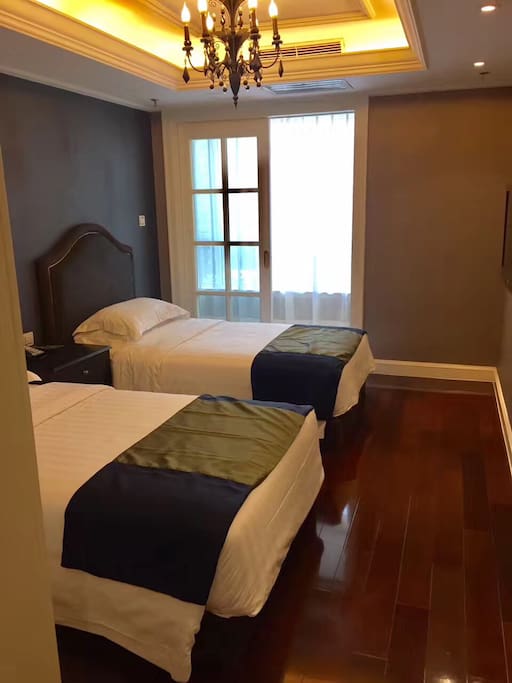 Guest bedroom