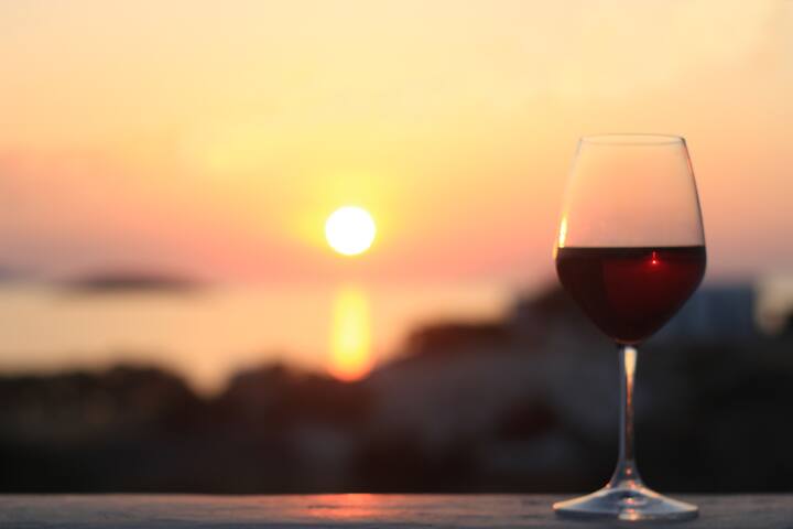 Fylakopi Sea View Villa gallery image 4