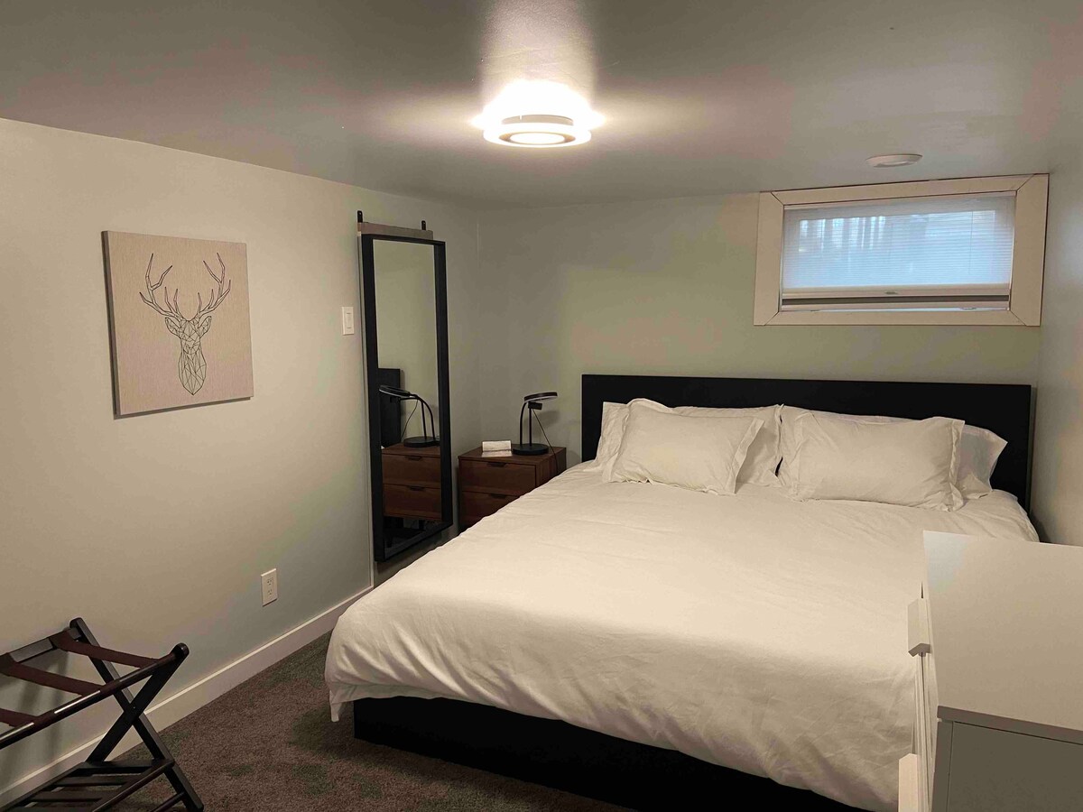 Bračni krevet (širine 180-220 cm 