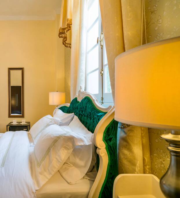 Queen Room No. 2