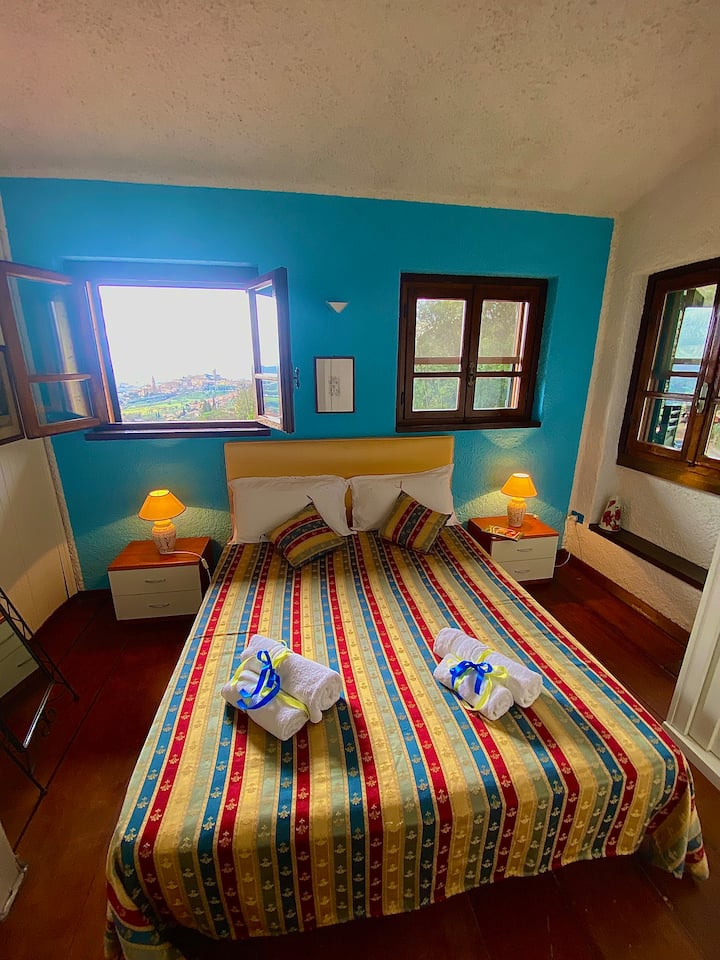 двокреветна соба со панорамски поглед